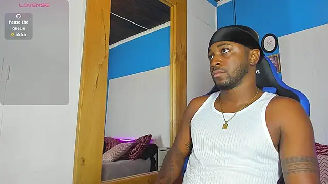 Drake Nassir4 online show from March 2025 09:00:02 PM