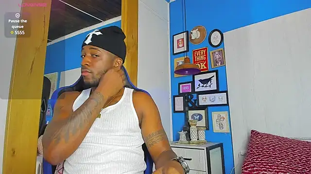 Drake Nassir4 online show from March 2025 03:47:01 AM