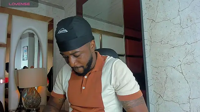 Drake Nassir4 online show from November 2025 06:03:02 PM