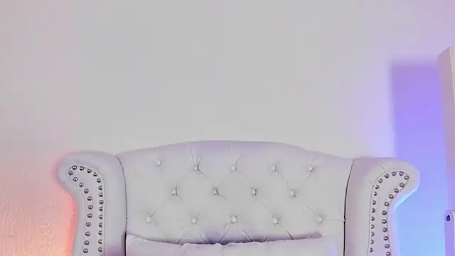 GabyPetit online show from April 2026 07:48:01 PM