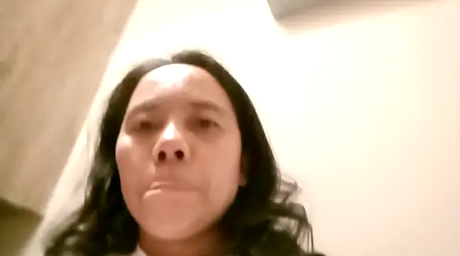 doggiepossession online show from February 2025 02:46:01 PM