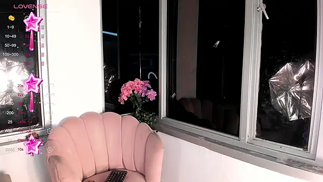 Snapshot of Megan_Lim chatting on January 2025 10:24:02 AM Megan Lim online show from January 2025 10:24:02 AM