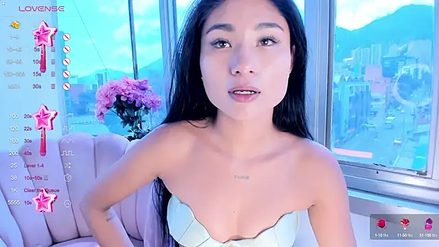 Snapshot of Megan_Lim chatting on January 2025 04:33:01 PM Megan Lim online show from January 2025 04:33:01 PM