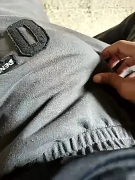 Snapshot of SurjS9 chatting on November 2025 04:47:02 AM SurjS9 online show from November 2025 04:47:02 AM