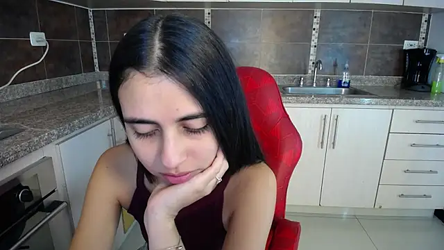 anna alvarez online show from April 2026 12:13:01 PM