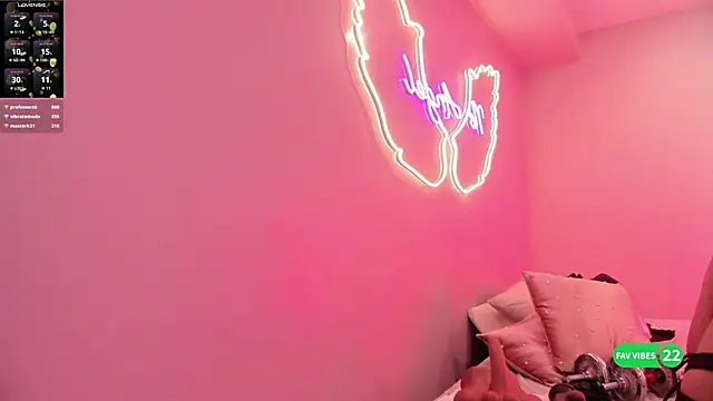 Ninna monroe  online show from September 2025 04:20:02 PM