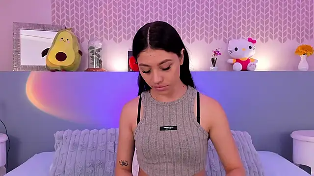 Snapshot of CheryelFox chatting on May 2026 08:58:02 PM CheryelFox online show from May 2026 08:58:02 PM