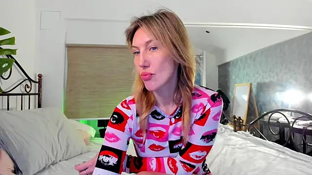 ElizaMayers online show from March 2026 09:15:02 AM