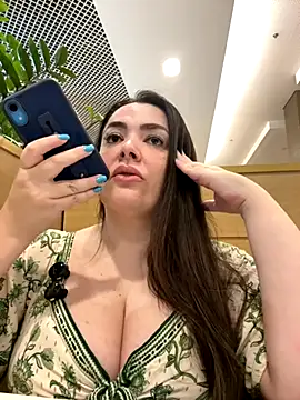 Sophie Eaton online show from November 2025 07:56:02 PM