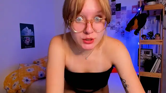 Snapshot of leazy_peazy chatting on October 2025 07:44:02 PM leazy peazy online show from October 2025 07:44:02 PM