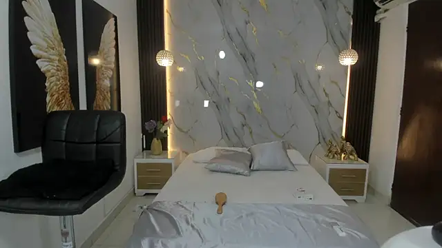 Snapshot of estephany_doll chatting on January 2025 02:41:01 PM estephany doll online show from January 2025 02:41:01 PM