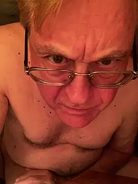 Snapshot of Tonybaloney1972 chatting on July 2026 05:04:02 AM Tonybaloney1972 online show from July 2026 05:04:02 AM