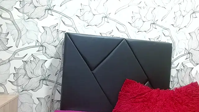 sarax ximena online show from January 2025 04:01:02 PM