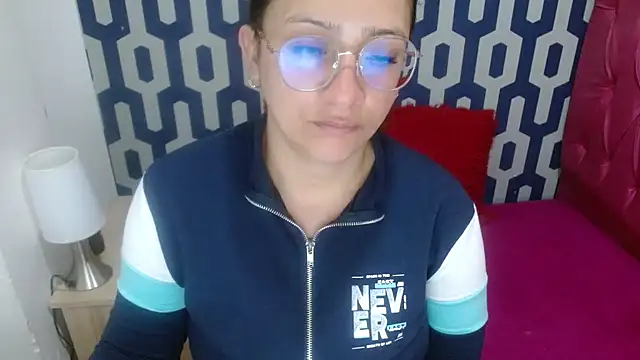 sarax ximena online show from October 2025 05:29:02 AM