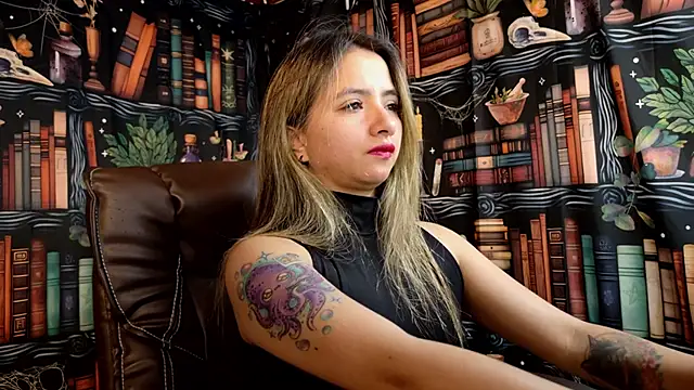 julietta   jackson online show from March 2025 08:18:02 PM