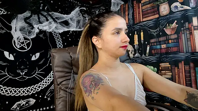 julietta   jackson online show from October 2025 09:24:01 PM