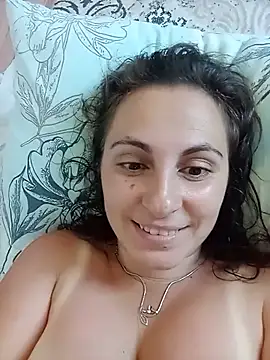 Snapshot of ShelaDiass chatting on July 2026 04:19:01 AM ShelaDiass online show from July 2026 04:19:01 AM