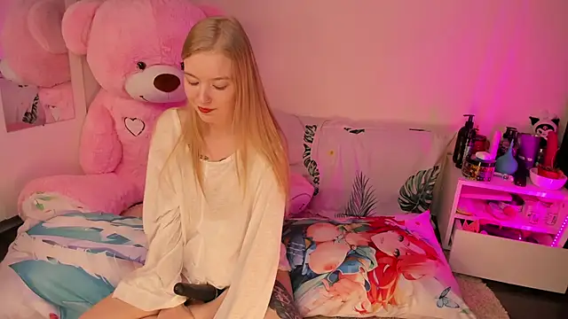 VelvetAnna online show from February 2025 03:05:02 PM