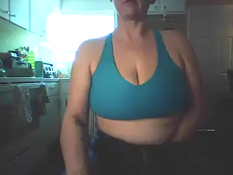 Snapshot of Big-Tits-McGee chatting on February 2025 09:04:02 PM Big-Tits-McGee online show from February 2025 09:04:02 PM