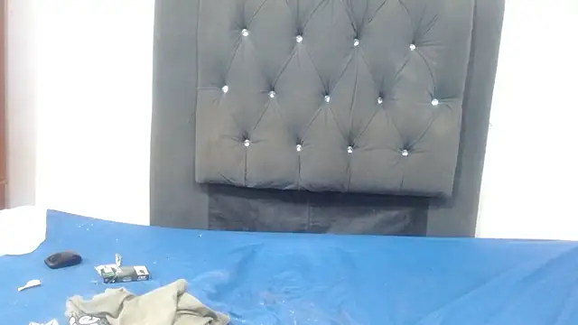 damian bottom bigcock online show from January 2025 01:21:01 AM