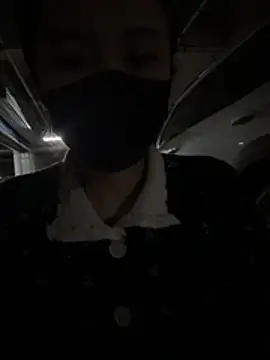 Snapshot of moneymaker_taipei chatting on November 2025 01:44:01 PM moneymaker taipei online show from November 2025 01:44:01 PM