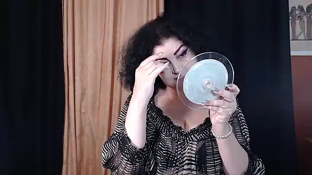  MissJ  online show from October 2025 05:02:02 AM