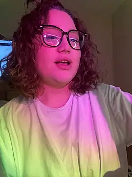 DaisyBooom online show from February 2025 07:03:02 PM