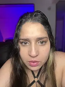 Snapshot of valentina_jonnes1 chatting on March 2025 02:16:01 AM valentina jonnes1 online show from March 2025 02:16:01 AM