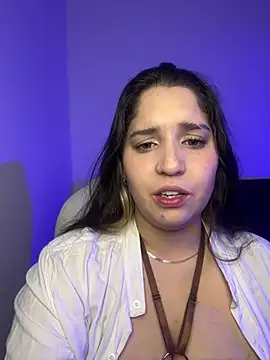Snapshot of valentina_jonnes1 chatting on April 2026 06:06:01 AM valentina jonnes1 online show from April 2026 06:06:01 AM