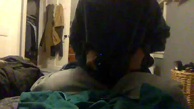 KittingGrappler online show from November 2025 01:48:02 AM