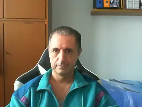 Snapshot of lliuk70mi chatting on March 2025 12:13:02 PM lliuk70mi online show from March 2025 12:13:02 PM