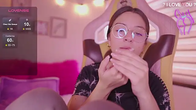 milly kenner online show from February 2026 07:54:01 PM