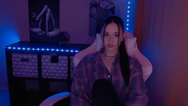 AlisaLink online show from January 2025 03:54:01 PM