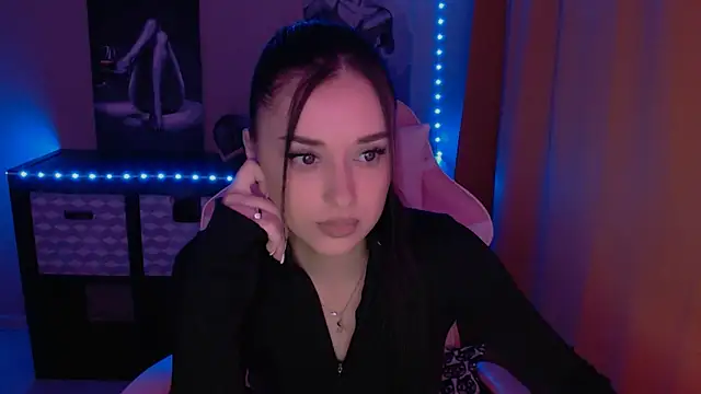 AlisaLink online show from February 2025 04:23:02 PM