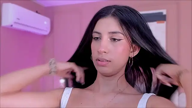 zia cooper online show from February 2026 06:47:02 PM