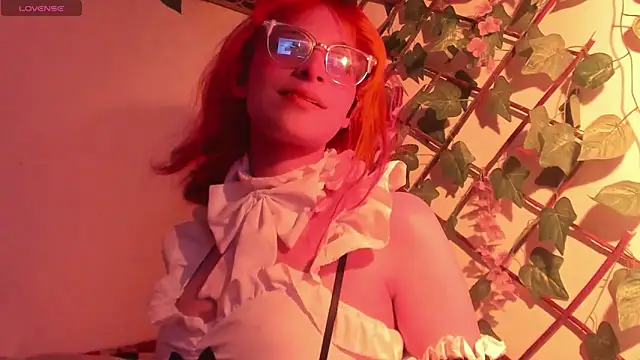 RedMeloddy online show from October 2025 10:32:02 PM