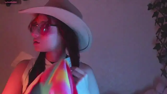 RedMeloddy online show from November 2025 01:15:01 AM