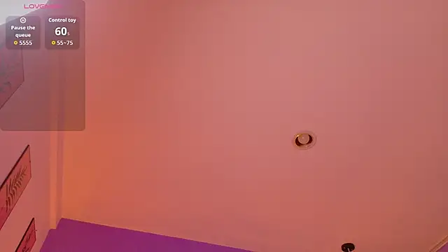 littleebonymommy online show from November 2025 08:20:01 PM