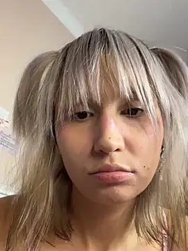 bigbabykiki online show from November 2025 04:47:01 PM