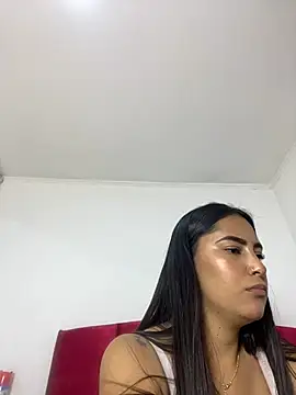 Snapshot of CAM_21X chatting on January 2025 03:46:01 PM CAM 21X online show from January 2025 03:46:01 PM