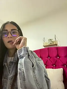 Snapshot of CAM_21X chatting on January 2025 12:50:01 PM CAM 21X online show from January 2025 12:50:01 PM