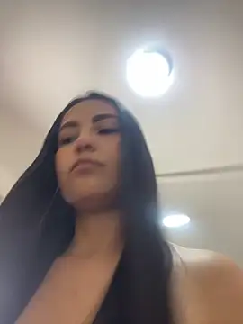 Snapshot of CAM_21X chatting on February 2025 07:49:01 PM CAM 21X online show from February 2025 07:49:01 PM