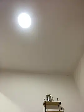 Snapshot of CAM_21X chatting on February 2025 01:51:01 PM CAM 21X online show from February 2025 01:51:01 PM