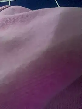 Snapshot of CAM_21X chatting on February 2025 10:37:02 AM CAM 21X online show from February 2025 10:37:02 AM