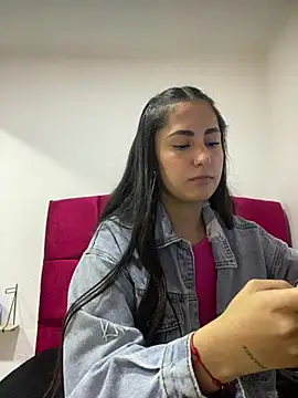 Snapshot of CAM_21X chatting on February 2025 01:52:02 PM CAM 21X online show from February 2025 01:52:02 PM