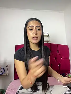 Snapshot of CAM_21X chatting on February 2025 01:47:02 PM CAM 21X online show from February 2025 01:47:02 PM