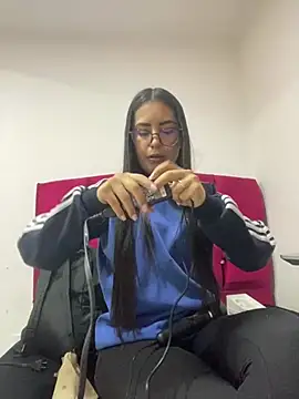 Snapshot of CAM_21X chatting on March 2025 01:21:01 PM CAM 21X online show from March 2025 01:21:01 PM