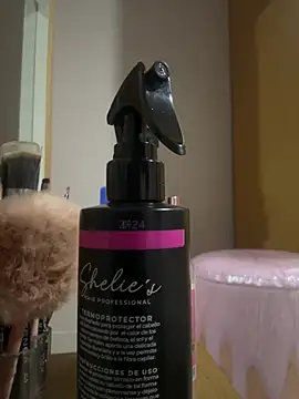 Snapshot of CAM_21X chatting on March 2025 10:05:02 AM CAM 21X online show from March 2025 10:05:02 AM