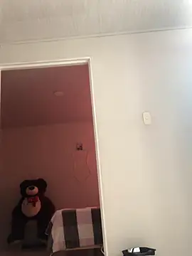 Snapshot of CAM_21X chatting on October 2025 02:01:01 PM CAM 21X online show from October 2025 02:01:01 PM