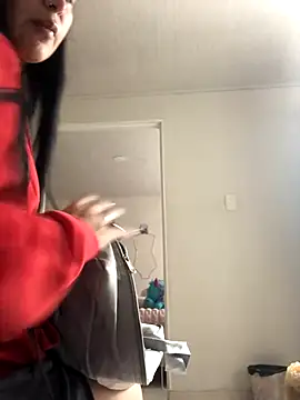 Snapshot of CAM_21X chatting on October 2025 03:46:02 PM CAM 21X online show from October 2025 03:46:02 PM